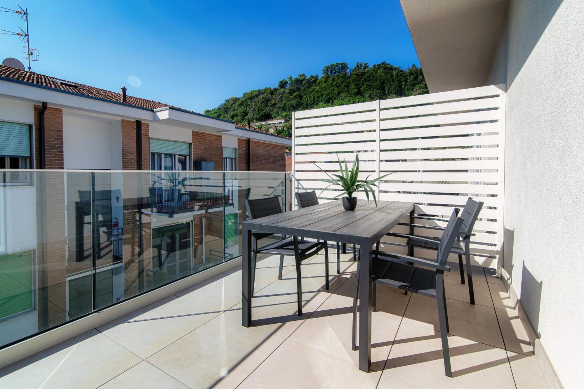 Lario Suite Apartments By Quokka 360 - With Parking Next To Como City Exteriér fotografie