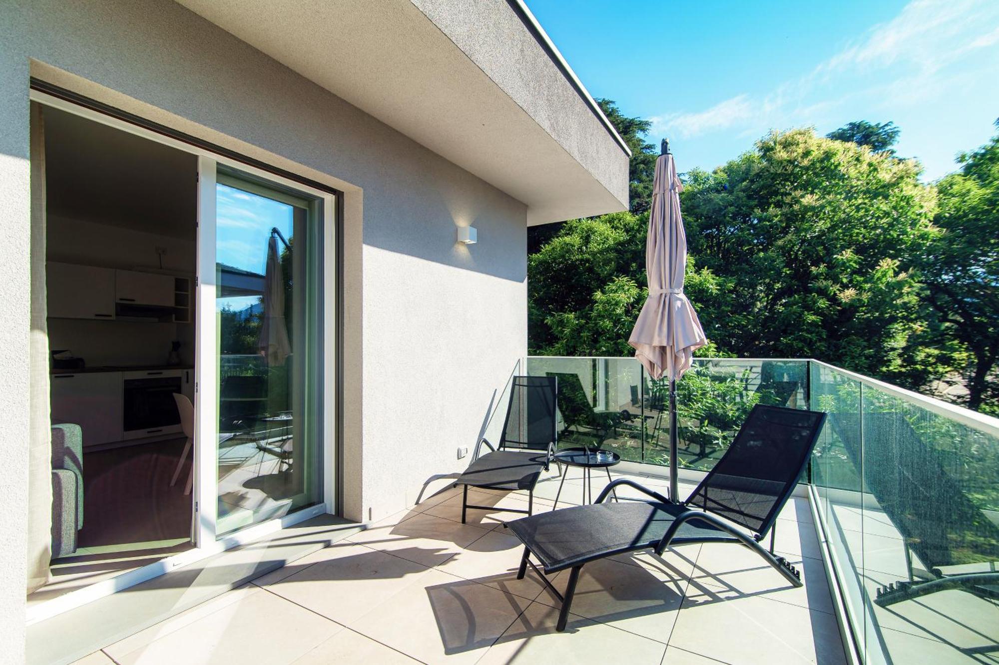 Lario Suite Apartments By Quokka 360 - With Parking Next To Como City Exteriér fotografie