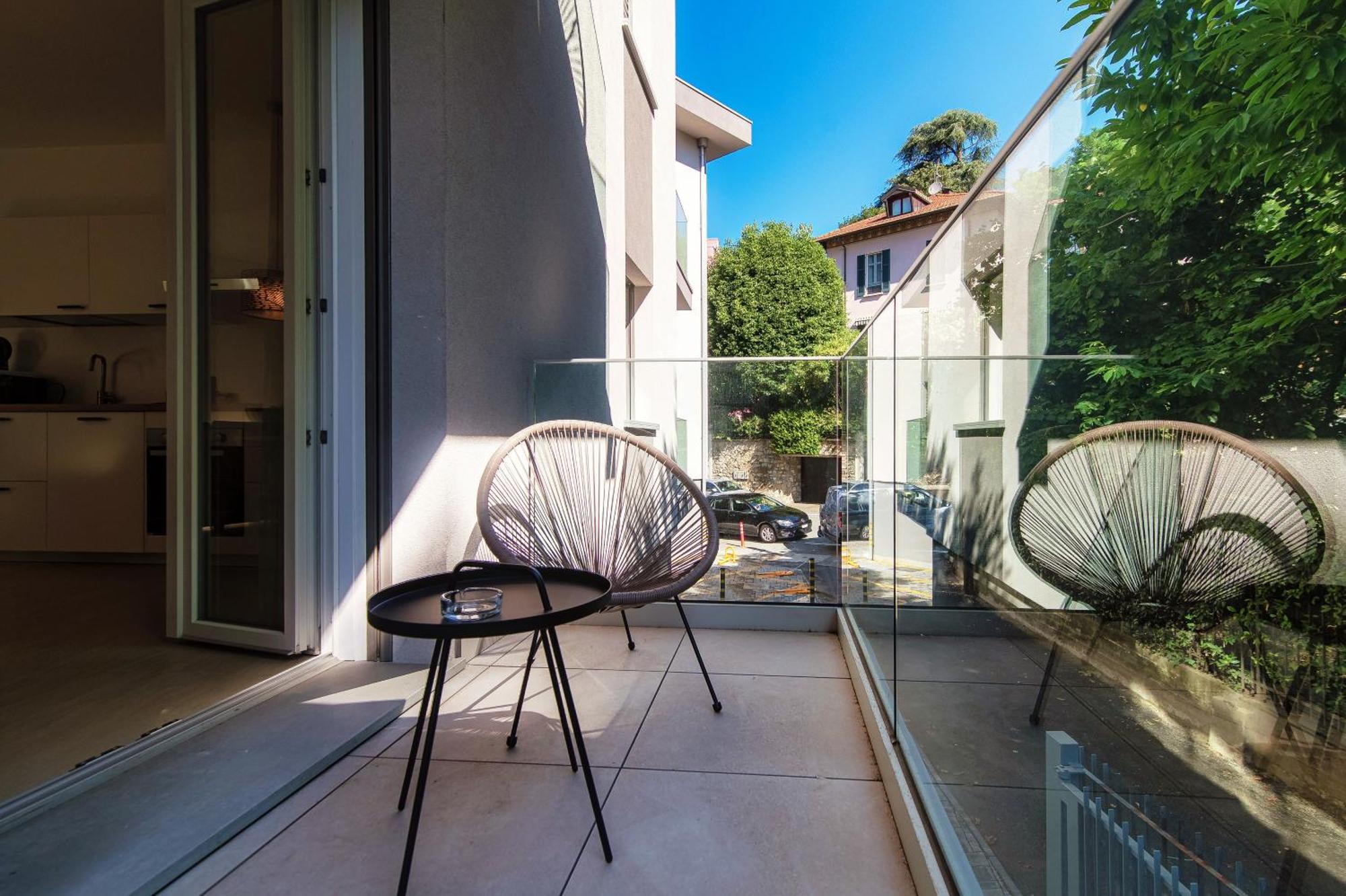 Lario Suite Apartments By Quokka 360 - With Parking Next To Como City Exteriér fotografie